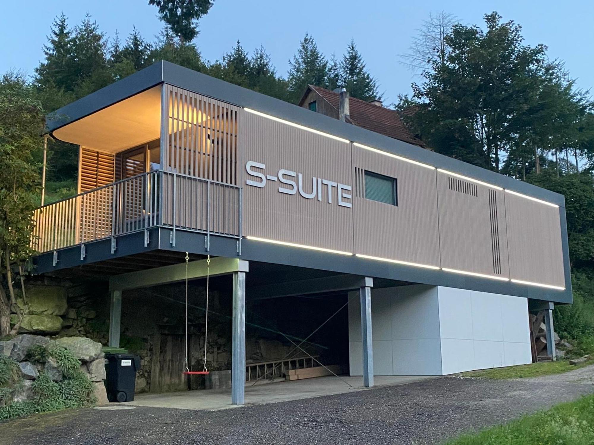 S-Suite Das Design-Ferienhaus Im Schwarzwald Biberach  Exterior foto